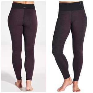 Calia By Carrie Underwood Jacquard Leggings Size S